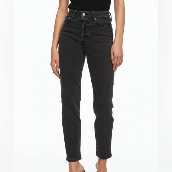 Mom Ultra High Rise Jeans - Picture 1 of 10